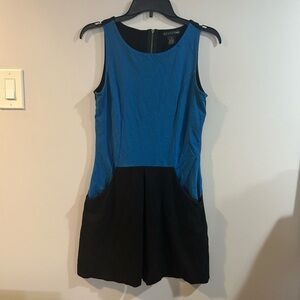 Design 365 blue and black dress size medium with pockets!